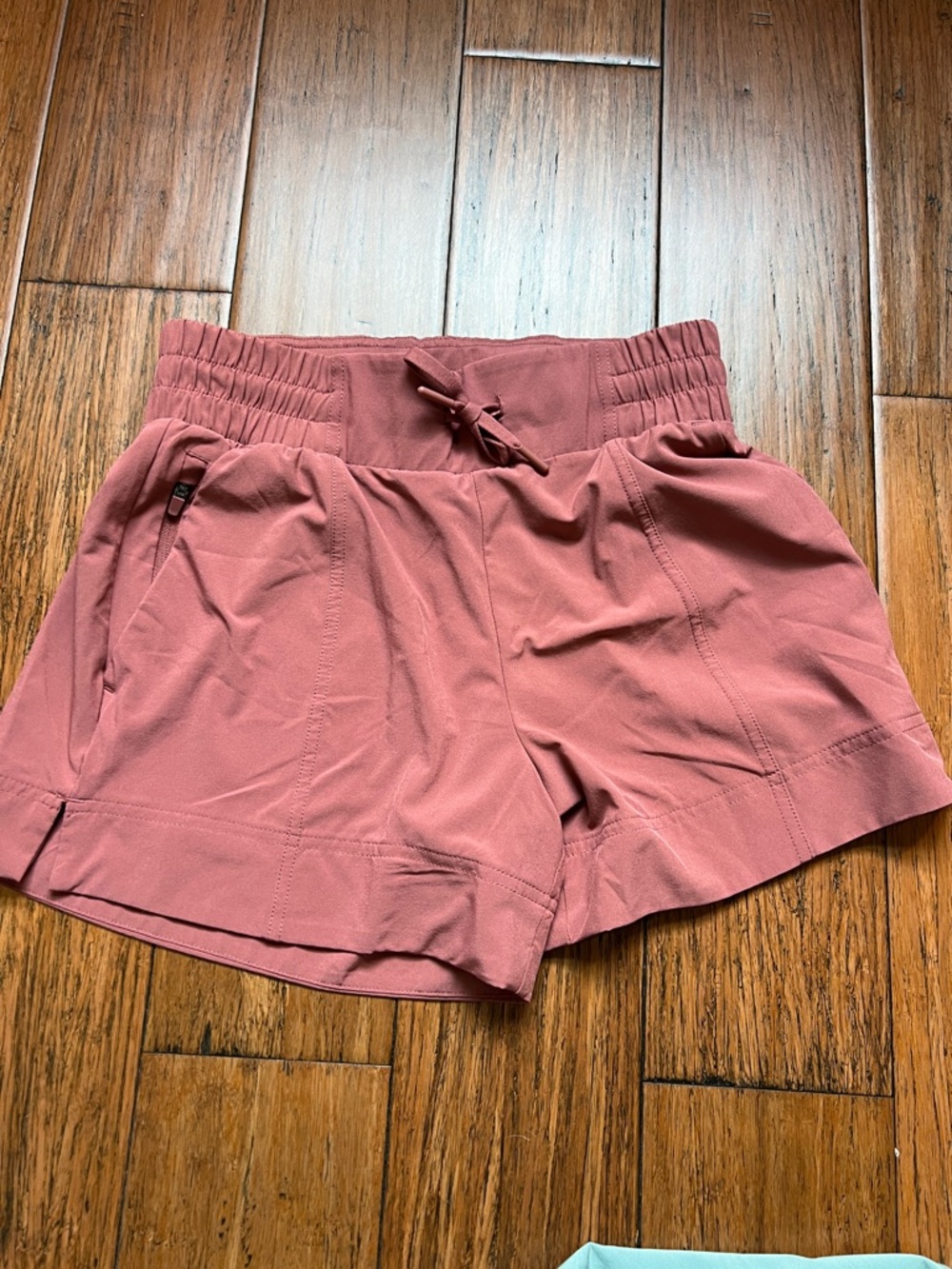 Women’s All in Motion 3 Pack Athletic Shorts size XS - Picture 3 of 7
